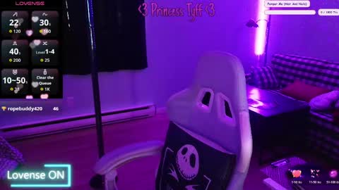 Tyff et Blast online show from April 29, 3:36 pm