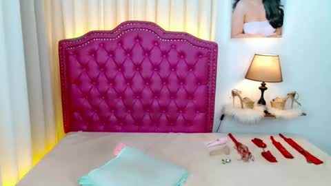 princessyanzy1 online show from August 6, 10:09 pm