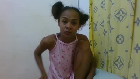 princia2409 online show from April 12, 1:01 pm