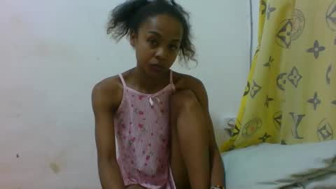 princia2409 online show from April 14, 3:03 am