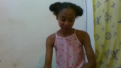 princia2409 online show from April 14, 10:23 am