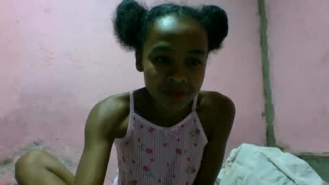 princia2409 online show from August 16, 3:27 pm