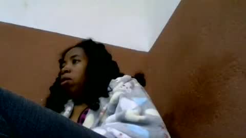 prisca880319 online show from August 10, 9:11 am