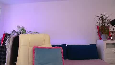 Nansy online show from July 28, 11:27 am