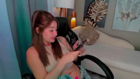 Priya Rose online show from August 11, 8:00 pm