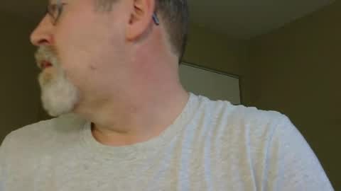 professor21255 online show from June 30, 12:39 pm