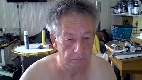 projectorepson online show from August 14, 4:43 pm