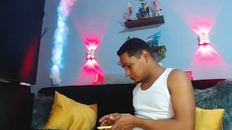 Grande y Gruesa online show from August 10, 5:42 am