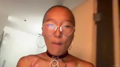 propertyoftelly online show from August 8, 1:49 am