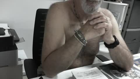 mature hairy guy online show from June 27, 2:09 pm