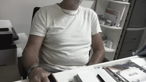 mature hairy guy online show from August 31, 4:52 pm