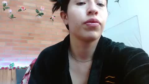 Adris  Juan online show from June 20, 2:55 am