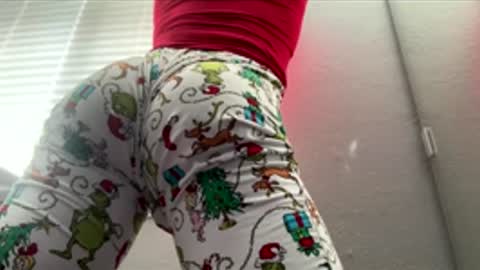 prtty2345 online show from March 22, 3:38 pm