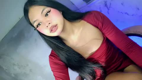 hi follow me its ALTHEA  online show from August 5, 3:43 pm