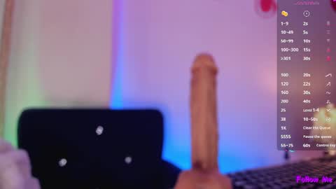 psycodoll online show from August 13, 5:32 am