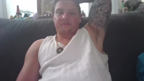 publiconly online show from August 9, 1:01 pm