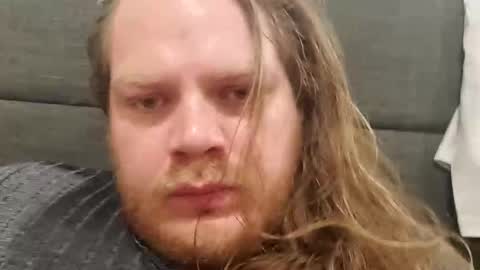 Stuart online show from April 9, 2:08 am