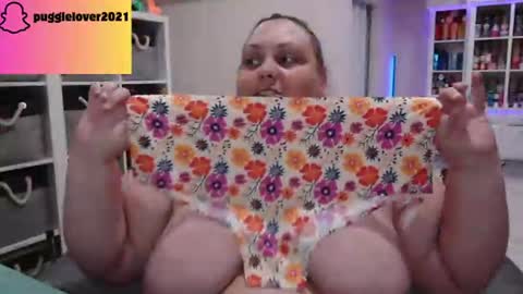Puggie -  online show from August 2, 1:29 pm