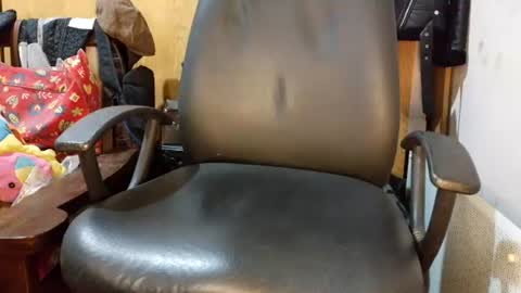 puky_mza online show from August 1, 2:34 pm