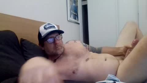 pulllin4u online show from August 4, 5:04 am