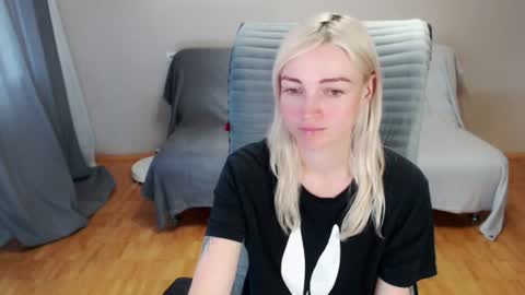 Polly online show from June 24, 6:26 am