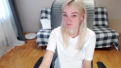 Polly online show from July 16, 4:57 am