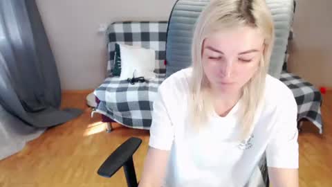 Polly online show from July 20, 5:10 am