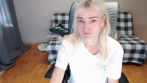Polly online show from July 21, 5:55 am