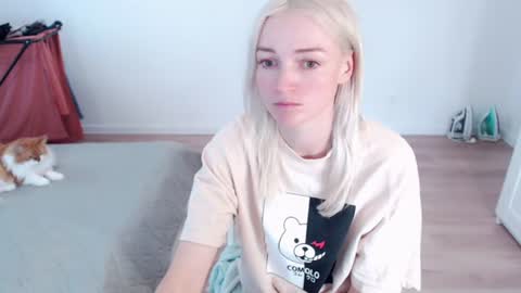 Polly online show from August 9, 6:47 am