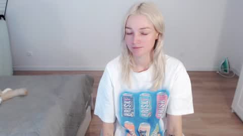 Polly online show from August 10, 6:59 am