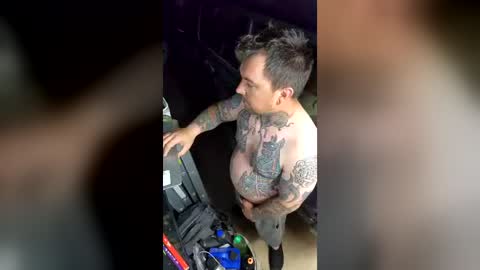 punkrock87denvo online show from June 25, 11:57 am