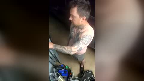 punkrock87denvo online show from June 27, 11:57 am