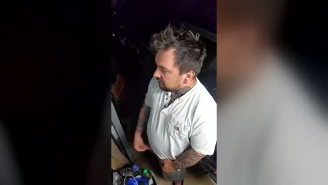 punkrock87denvo online show from July 7, 11:58 am