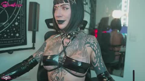 punkyfoxx online show from August 1, 9:32 pm
