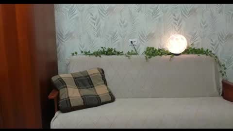 Polly online show from August 9, 6:53 pm