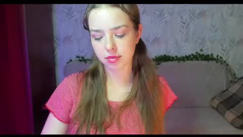 Polly online show from August 11, 11:40 pm