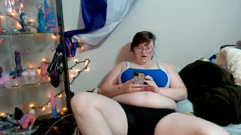 pupghostt online show from June 12, 1:40 pm