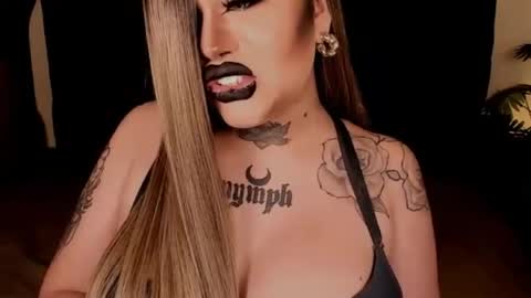 puquellas online show from August 3, 10:17 pm