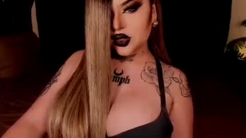 puquellas online show from August 5, 3:59 am