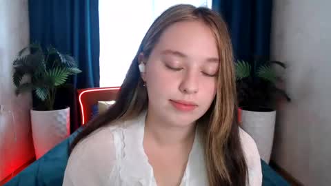 pureledy online show from August 1, 5:02 am