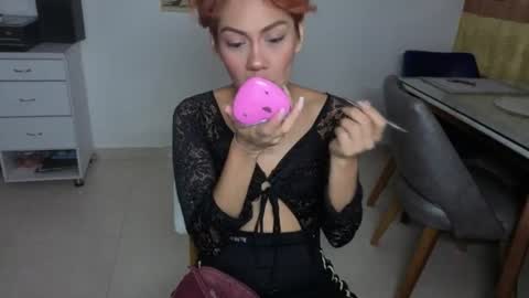 purepleasure25 online show from August 7, 9:31 am