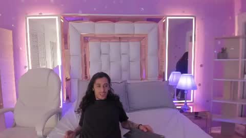 Experienced guys  online show from July 17, 7:36 pm