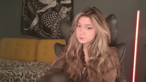 Bella online show from June 1, 2:47 am