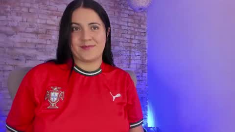 Crystal  online show from August 14, 5:33 am