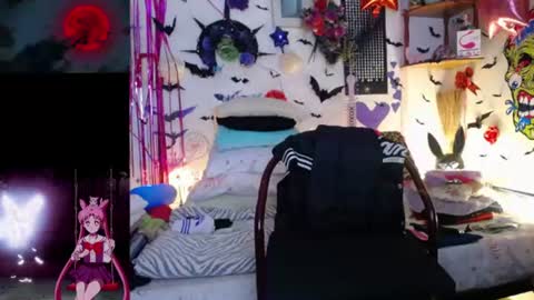 purplekattlyn online show from August 13, 3:59 pm