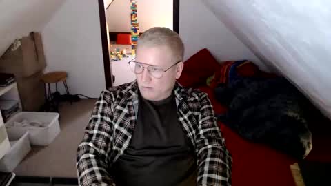 pussylovercb online show from June 1, 8:17 am