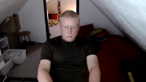 pussylovercb online show from June 2, 1:03 pm