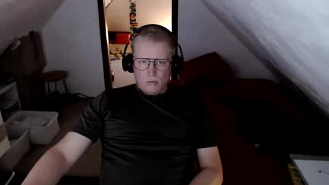 pussylovercb online show from June 3, 11:25 am
