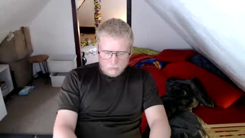 pussylovercb online show from June 17, 9:52 am