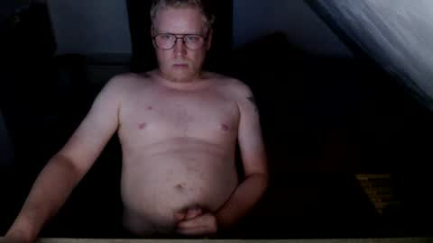 pussylovercb online show from June 19, 10:32 pm